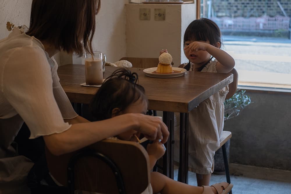 子ども
